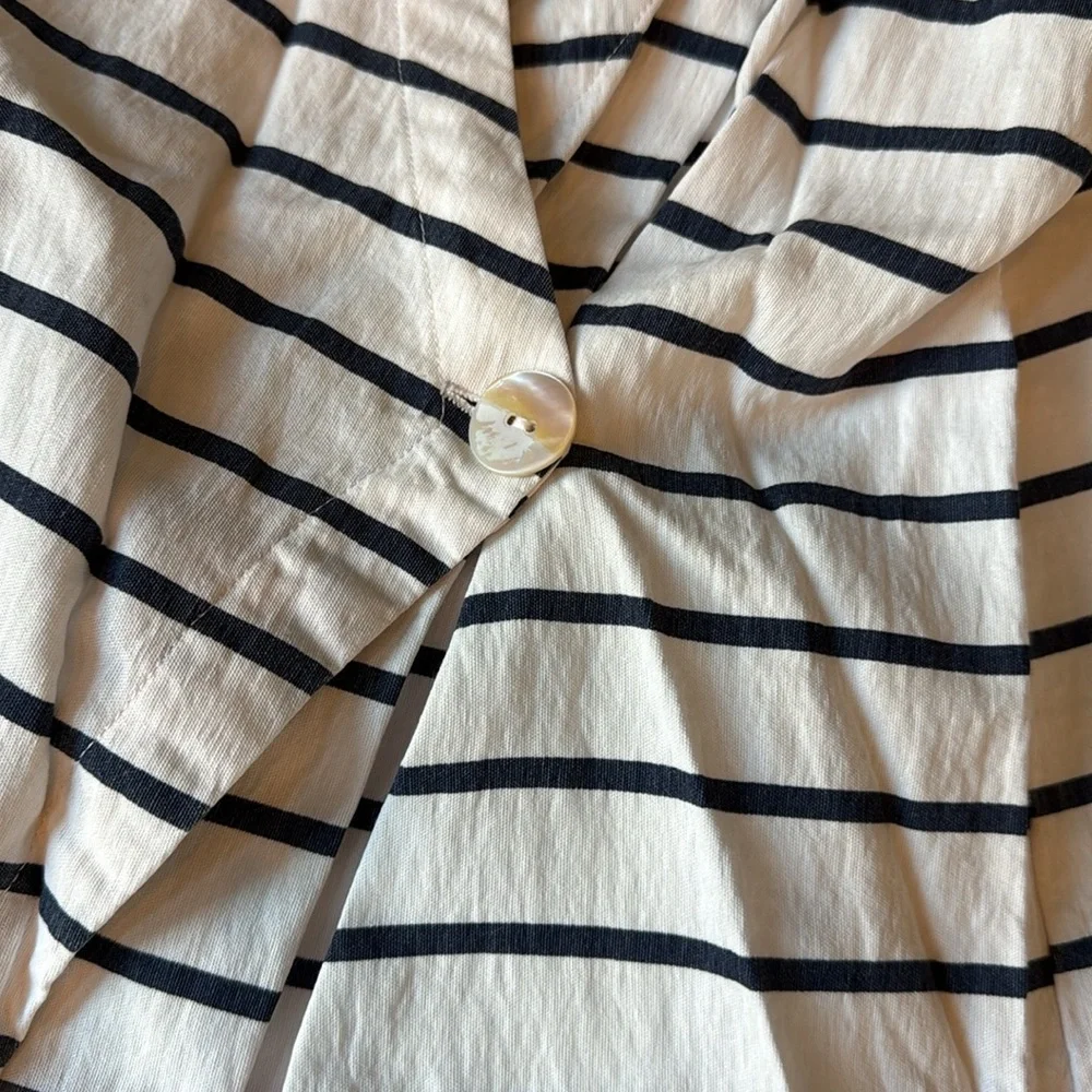 Sabo skirt striped shorts tunic set - Picture 7 of 13